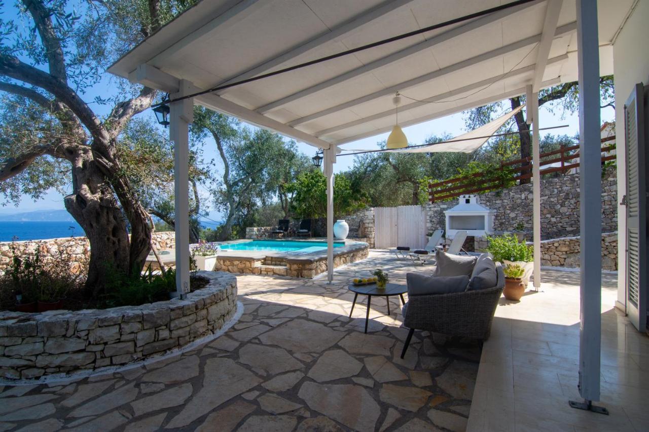 Paxosblue Suites & Villas Gaios Exterior foto