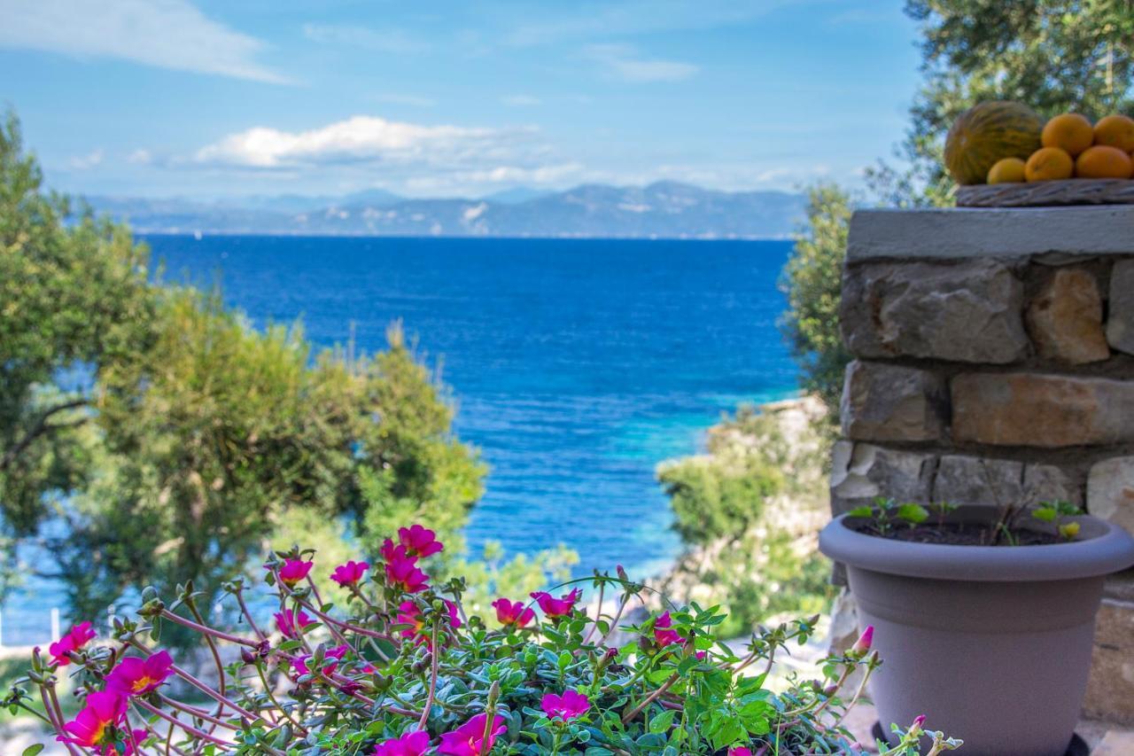 Paxosblue Suites & Villas Gaios Exterior foto